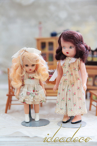빈티지 Ann storybook dolls Big &amp; little sisters